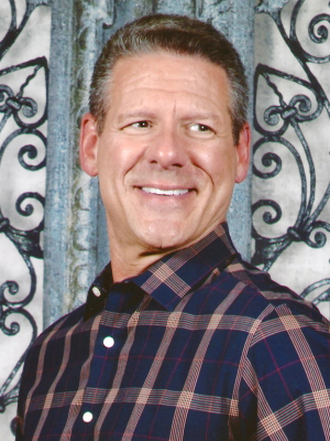 Dr. Robert Maxey