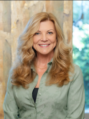 Dr. Amy Schoening